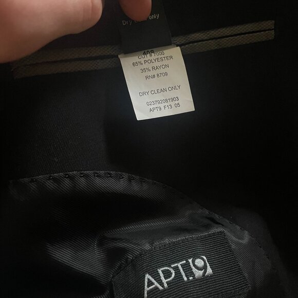 Mens Tuxedo Jacket and Pants - Picture 4 of 4